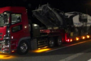 制限値の２倍以上…総重量"59.9t”　重量超過の大型トレーラーが高速道路を無許可運行