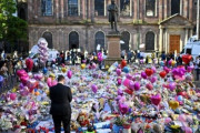 イギリスで死者23名を出す自爆テロ→ 当時の警備員「人種差別と考えられるのが嫌でアジア系の犯人を呼び止めなかった」
