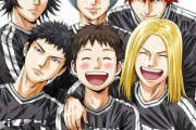 【画像】サッカー漫画を読んでるんだけどこのゴールって作画ミスなんかな？