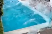 【動画】逃げ惑うワンコ。ベネズエラ大地震の新たな恐怖映像が公開される。