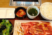 韓国人「これがたったの800円！」日本で人気という焼肉定食がこちらです‥ﾌﾞﾙﾌﾞﾙ　韓国の反応