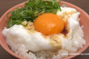 海外「高級卵の一味違う味わい方」究極のTKGマシンを使った卵かけご飯