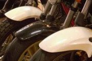 バイクの新車購入平均年齢知ってる？