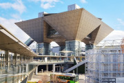 【緊急事態宣言】開催直前になってイベントを潰されたビッグサイト。イベント運営と中のローソンが地獄絵図に