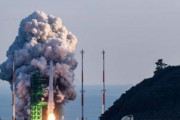 失敗から学べない民族　～　【3段目エンジン停止】韓国が国産ロケット初打ち上げ 軌道投入失敗  300社の国内企業参加 予算1900億円　来年5月成功目指す
