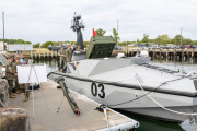 米海兵隊、イスラエル製の徘徊型弾薬を搭載した無人艇LRUSVを公開