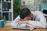 「薄毛が気になり出した年齢」男性「38.6歳」　お前ら何歳からハゲだした？