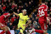 リバプール、ソボスライ先制FK弾も…リシャルリソン劇的同点弾で追い付かれ降格圏トッテナムと1-1ドロー