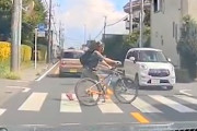 【動画】当たり屋？新ひょっこり犯？埼玉で怪しい動きの自転車乗りが目撃される。
