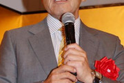 阪神　岡田監督、激励会で「今年からアレをやりますから期待してください」後継者も２人