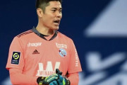 【朗報】日本代表GK川島永嗣さん、なんか復活しゴリラ無双状態へ