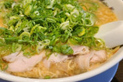 ラーメン屋「もうだめだ･･･倒産する･･･」　ワイ「値段は…？」　ラーメン屋「ラーメン1杯800円」→