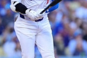 ドジャース・大谷翔平、2戦連発アーチに現地実況が絶叫「17番が17号だ！」リーグトップと1本差