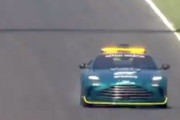 【動画】F1のセーフティカー、モンツァ（イタリア）で事故ってしまう(´･_･`)