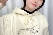 【画像】声優・鬼頭明里さん、男の子っぽい斜に構えピース姿カッコいいけど可愛い！【ラブライブ！虹ヶ咲】