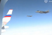 プーチン大統領がアラスカ州を離れる際、複数の米空軍F-35戦闘機が護衛！