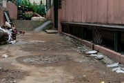 韓国半地下での居住を禁止へ、豪雨で死亡事故