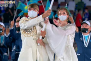 ◆東京五輪◆カザフスタンの旗手がファイナル・ファンタジーのヒロインみたいだと話題に！