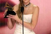 テイラー・スウィフト、グラミー賞最優秀アルバム賞はシナトラら超える史上4度目