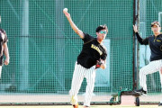 【朗報】阪神・山本昌臨時コーチ、藤浪の制球難を解消「抜け球ない」復活ロードへ合格点