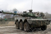 【朗報】数日でウクライナに仏軽戦車「AMX―10RC」が到着予定　まもなく操縦訓練完了