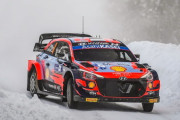 2021WRC第2戦フィンランド：SS2を終えてヒュンダイのタナクがトップ、ブリーン・ロバンペラと続く