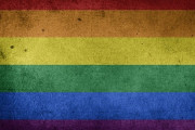 イリノイ州の公立学校で、来年7月からLGBTQの授業がカリキュラムに導入される（アメリカ）