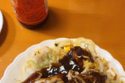 Twitter女性「ギャーッッ岸田が奥さんにお好み焼きを作らせてる！！最悪！！」