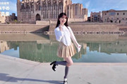 筒井あやめちゃんのミニスカに夢中でマイク持ってることに気づかないｗ【乃木坂46】