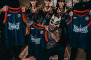 【海外】BABYMETALとSlaughter To Prevailのバックステージショット