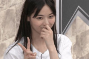 【元乃木坂46】世界一ピース可愛い伊藤かりんの友達 ピース可愛すぎるまる.gif【西野七瀬】