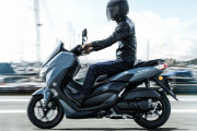 着信通知や燃費管理も可能！スマホと連携できる最新原付二種スクーター「NMAX ABS」36.8500万円