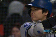 大谷翔平、第五打席で三試合連続マルチ安打となるレフト前ヒット！！！！！！！！！！
