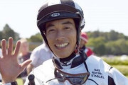 ニュージーランドの浅野一哉騎手が騎乗機会８連勝!!