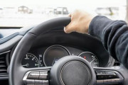車の運転で相手に行動を強要するような運転する奴ってクソじゃね？