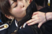 【画像】炎上中の指原莉乃さんの熱烈キッスがこちらｗｗｗｗｗｗｗｗｗｗｗ