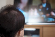 【社会】若者はテレビ離れでもシニアの7割が「テレビなしでは生活できない」人気番組には地域差も