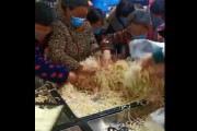 【動画あり】中国のもやしの奪い合いが壮絶すぎる