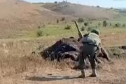 【動画】ロシア新兵さん、RPG訓練中に致命的なミスを犯す。