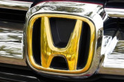 ホンダって良いクルマ作るのにエンブレムダサいし値段高いよなｗｗｗｗｗ
