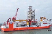 中国、年内に南シナ海でガス田探査へ…水深11000mまで掘削できる海洋掘削船を開発！