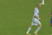 【GIF】ジダン「引退試合で頭突きして退場したったwww」←ロック過ぎやろwwww
