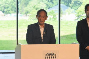 【悲報】菅官房長官「コロナの再拡大は国じゃなくて東京の問題やろが！」