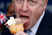 【画像】各国首脳、アイス食べ比べ?