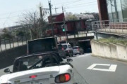 【2.3m】千葉県でお間抜けなパトカー（箱）が撮影されてしまうｗｗｗ