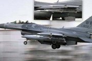 海外　日本を拠点とするF-16が完全武装で南シナ海を飛んでいた
