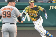 【阪神】近本が２試合連続の先制適時打！上位打線の３連打で先制点奪う！