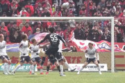 アビスパ福岡の特別指定選手・神奈川大MF前田快、開幕戦でいきなりスタメン抜擢→デビュー弾となるゴラッソ決める