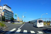 【動画】車さん、救急車がいるので車を停めようとしたのに追突されてかわいそう...