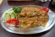老夫婦がやってる食堂でカツカレー注文してしまった……